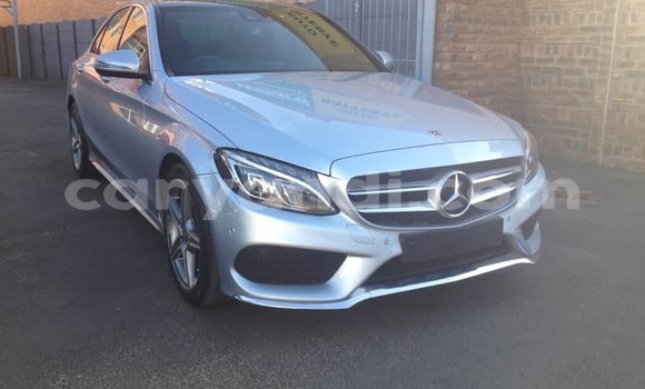 Acheter Occasion Voiture Mercedes‒Benz C–Class Gris à Livingstone, Zambie