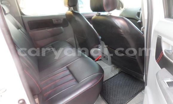 Acheter Occasion Voiture Toyota Hilux Blanc à Chingola, Zambie Acheter Occasion Voiture Toyota Hilux Blanc à Chingola, Zambie