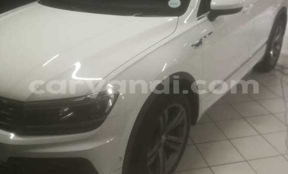 Buy Used Volkswagen Tiguan White Car in Chingola in Zambia Buy Used Volkswagen Tiguan White Car in Chingola in Zambia