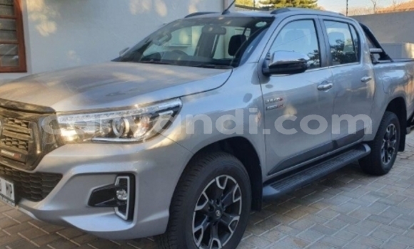 Buy Used Toyota Hilux Silver Car in Lusaka in Zambia Buy Used Toyota Hilux Silver Car in Lusaka in Zambia