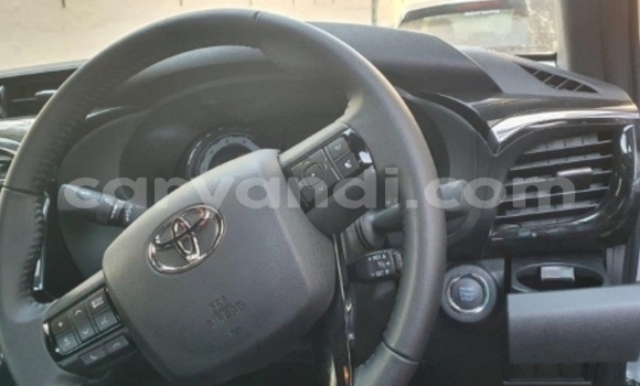 Buy Used Toyota Hilux Silver Car in Lusaka in Zambia Buy Used Toyota Hilux Silver Car in Lusaka in Zambia