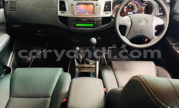 Buy Used Toyota Highlander White Car in Lusaka in Zambia Buy Used Toyota Highlander White Car in Lusaka in Zambia