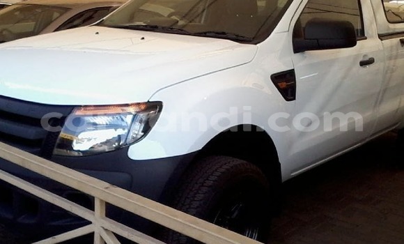 Nunua Ilio tumika Ford Ranger Nyeupe Gari ndani ya Chingola nchini Zambia
