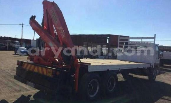 Acheter Occasion Utilitaire Hino Ranger Blanc à Lusaka, Zambie Acheter Occasion Utilitaire Hino Ranger Blanc à Lusaka, Zambie