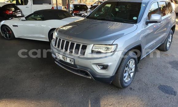 Acheter Occasion Voiture Jeep Grand Cherokee Gris à Lusaka, Zambie