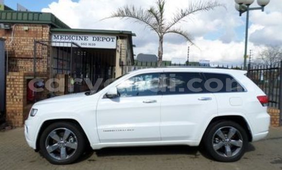 Tenga Tsaru Jeep Grand Cherokee Chena Mota in Mazabuka in Southern Tenga Tsaru Jeep Grand Cherokee Chena Mota in Mazabuka in Southern