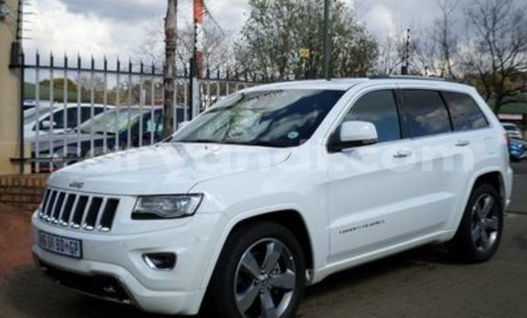 Tenga Tsaru Jeep Grand Cherokee Chena Mota in Mazabuka in Southern Tenga Tsaru Jeep Grand Cherokee Chena Mota in Mazabuka in Southern