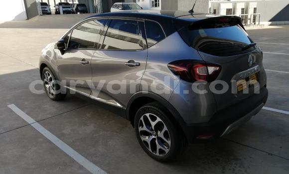 Tenga Tsaru Renault Captur Sirivha Mota in Zambezi in North-Western Tenga Tsaru Renault Captur Sirivha Mota in Zambezi in North-Western