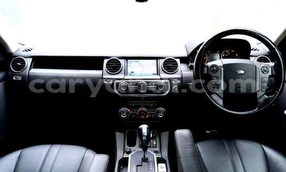 Buy Used Land Rover Discovery Silver Car in Lusaka in Zambia Buy Used Land Rover Discovery Silver Car in Lusaka in Zambia