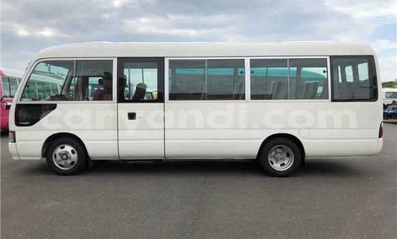Buy Used Toyota Coaster White Car in Chambishi in Copperbelt Buy Used Toyota Coaster White Car in Chambishi in Copperbelt