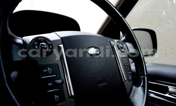 Buy Used Land Rover Discovery Silver Car in Lusaka in Zambia Buy Used Land Rover Discovery Silver Car in Lusaka in Zambia