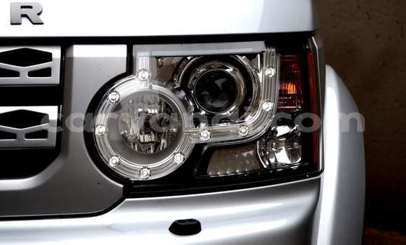 Buy Used Land Rover Discovery Silver Car in Lusaka in Zambia Buy Used Land Rover Discovery Silver Car in Lusaka in Zambia