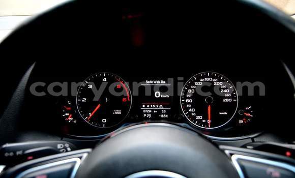 Nunua Ilio tumika Audi Q5 Nyekundu Gari ndani ya Lusaka nchini Zambia Nunua Ilio tumika Audi Q5 Nyekundu Gari ndani ya Lusaka nchini Zambia