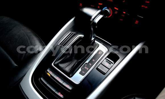 Nunua Ilio tumika Audi Q5 Nyekundu Gari ndani ya Lusaka nchini Zambia Nunua Ilio tumika Audi Q5 Nyekundu Gari ndani ya Lusaka nchini Zambia