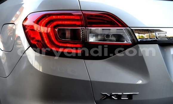 Nunua Ilio tumika Ford Everest Fedha Gari ndani ya Lusaka nchini Zambia Nunua Ilio tumika Ford Everest Fedha Gari ndani ya Lusaka nchini Zambia