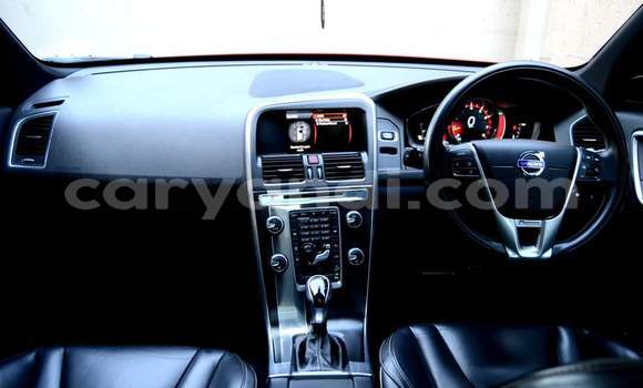 Tenga Tsaru Volvo XC60 Tsvuku Mota in Livingstone in Zambia Tenga Tsaru Volvo XC60 Tsvuku Mota in Livingstone in Zambia