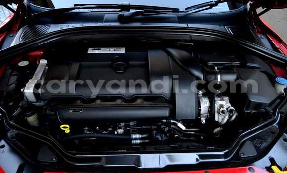 Tenga Tsaru Volvo XC60 Tsvuku Mota in Livingstone in Zambia Tenga Tsaru Volvo XC60 Tsvuku Mota in Livingstone in Zambia