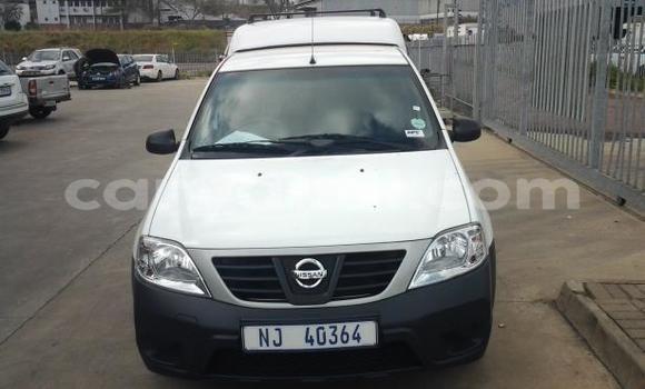 Buy Used Nissan NV200 White Car in Lusaka in Zambia