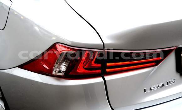 Tenga Tsaru Lexus IS 300 Sirivha Mota in Chingola in Zambia Tenga Tsaru Lexus IS 300 Sirivha Mota in Chingola in Zambia