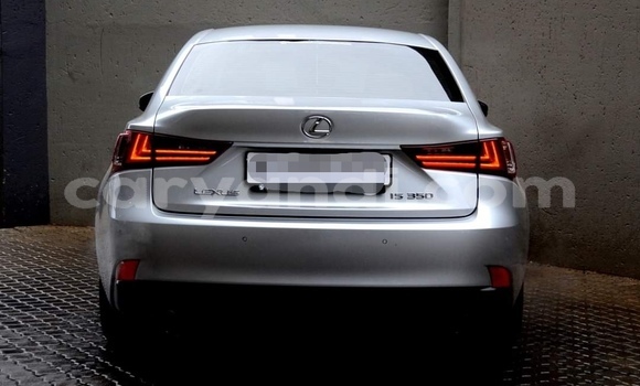 Tenga Tsaru Lexus IS 300 Sirivha Mota in Chingola in Zambia Tenga Tsaru Lexus IS 300 Sirivha Mota in Chingola in Zambia