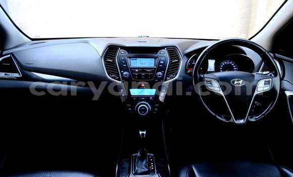 Buy Used Hyundai Santa Fe Silver Car in Lusaka in Zambia Buy Used Hyundai Santa Fe Silver Car in Lusaka in Zambia