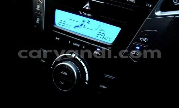 Buy Used Hyundai Santa Fe Silver Car in Lusaka in Zambia Buy Used Hyundai Santa Fe Silver Car in Lusaka in Zambia