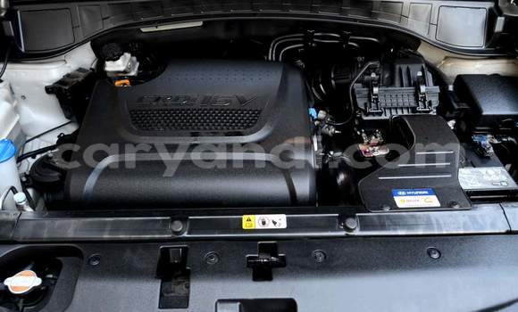 Buy Used Hyundai Santa Fe Silver Car in Lusaka in Zambia Buy Used Hyundai Santa Fe Silver Car in Lusaka in Zambia