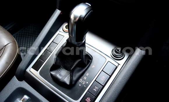 Acheter Occasion Voiture Volkswagen Amarok Blanc à Chingola, Zambie Acheter Occasion Voiture Volkswagen Amarok Blanc à Chingola, Zambie