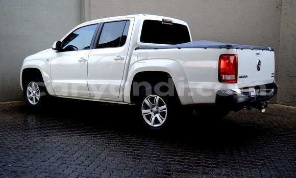 Acheter Occasion Voiture Volkswagen Amarok Blanc à Chingola, Zambie Acheter Occasion Voiture Volkswagen Amarok Blanc à Chingola, Zambie