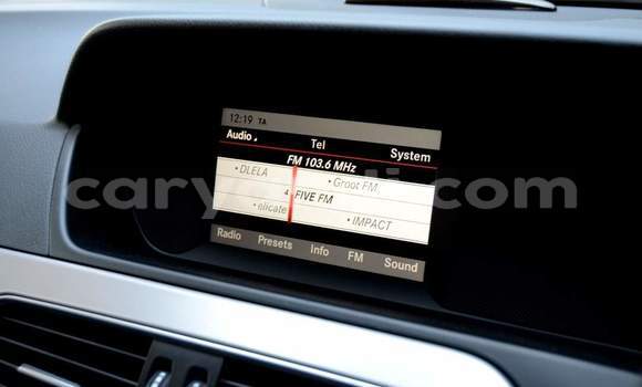 Acheter Occasion Voiture Mercedes‒Benz C–Class Blanc à Livingstone, Zambie Acheter Occasion Voiture Mercedes‒Benz C–Class Blanc à Livingstone, Zambie