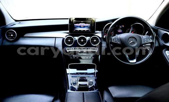 Buy Used Mercedes‒Benz C–Class White Car in Chingola in Zambia Buy Used Mercedes‒Benz C–Class White Car in Chingola in Zambia