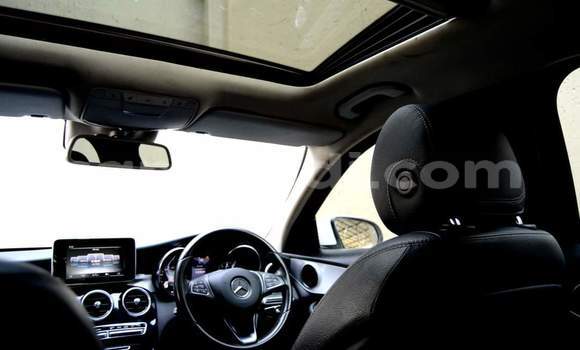 Buy Used Mercedes‒Benz C–Class White Car in Chingola in Zambia Buy Used Mercedes‒Benz C–Class White Car in Chingola in Zambia