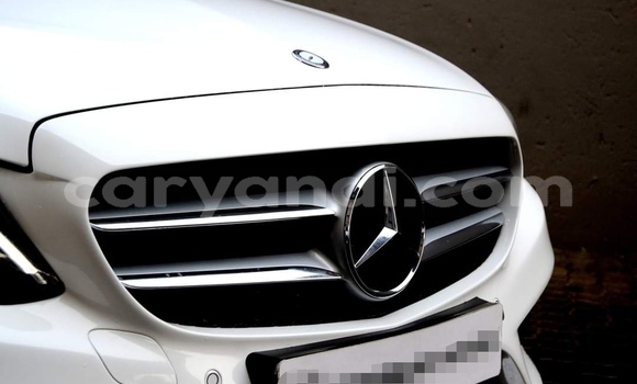 Buy Used Mercedes‒Benz C–Class White Car in Chingola in Zambia Buy Used Mercedes‒Benz C–Class White Car in Chingola in Zambia