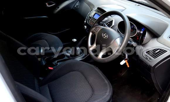 Tenga Tsaru Hyundai ix35 Chena Mota in Lusaka in Zambia Tenga Tsaru Hyundai ix35 Chena Mota in Lusaka in Zambia