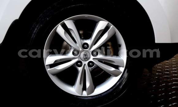 Tenga Tsaru Hyundai ix35 Chena Mota in Lusaka in Zambia Tenga Tsaru Hyundai ix35 Chena Mota in Lusaka in Zambia