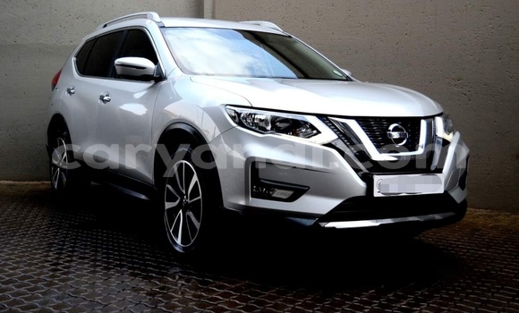 Tenga Tsaru Nissan X–Trail Sirivha Mota in Chingola in Zambia Tenga Tsaru Nissan X–Trail Sirivha Mota in Chingola in Zambia