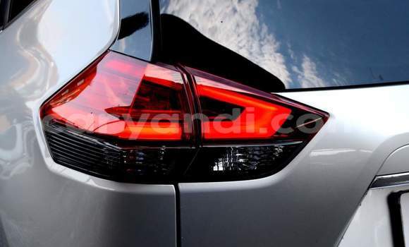 Buy Used Nissan X–Trail Silver Car in Chingola in Zambia Buy Used Nissan X–Trail Silver Car in Chingola in Zambia