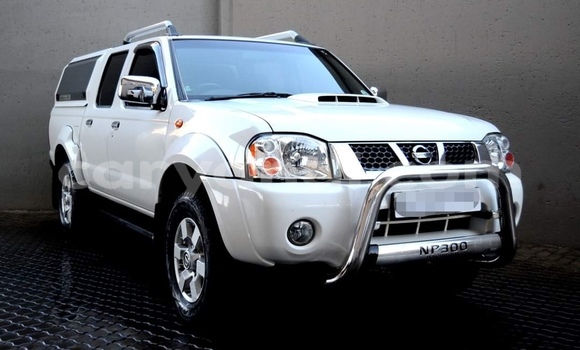 Tenga Tsaru Nissan NP 300 Sirivha Mota in Lusaka in Zambia Tenga Tsaru Nissan NP 300 Sirivha Mota in Lusaka in Zambia