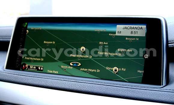 Nunua Ilio tumika BMW X6 Nyeupe Gari ndani ya Livingstone nchini Zambia Nunua Ilio tumika BMW X6 Nyeupe Gari ndani ya Livingstone nchini Zambia