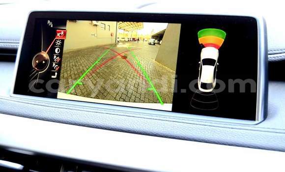 Nunua Ilio tumika BMW X6 Nyeupe Gari ndani ya Livingstone nchini Zambia Nunua Ilio tumika BMW X6 Nyeupe Gari ndani ya Livingstone nchini Zambia