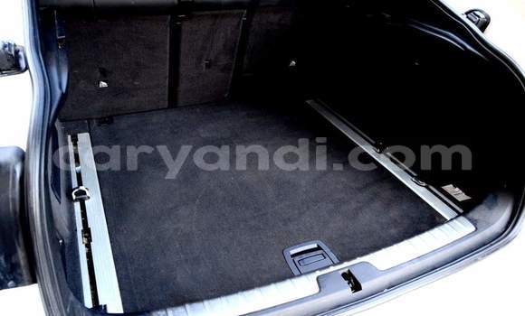 Nunua Ilio tumika BMW X6 Nyeupe Gari ndani ya Livingstone nchini Zambia Nunua Ilio tumika BMW X6 Nyeupe Gari ndani ya Livingstone nchini Zambia