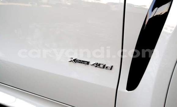 Nunua Ilio tumika BMW X6 Nyeupe Gari ndani ya Livingstone nchini Zambia Nunua Ilio tumika BMW X6 Nyeupe Gari ndani ya Livingstone nchini Zambia