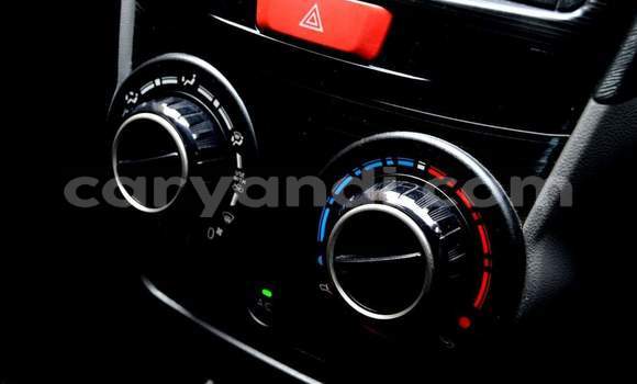 Acheter Occasion Voiture Toyota Avanza Blanc à Livingstone, Zambie Acheter Occasion Voiture Toyota Avanza Blanc à Livingstone, Zambie