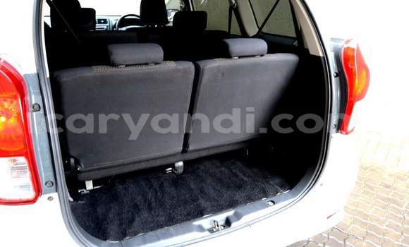 Acheter Occasion Voiture Toyota Avanza Blanc à Livingstone, Zambie Acheter Occasion Voiture Toyota Avanza Blanc à Livingstone, Zambie