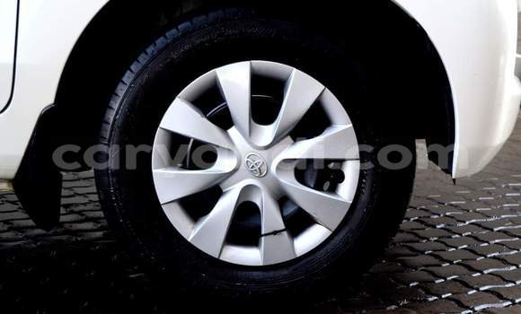 Acheter Occasion Voiture Toyota Avanza Blanc à Livingstone, Zambie Acheter Occasion Voiture Toyota Avanza Blanc à Livingstone, Zambie