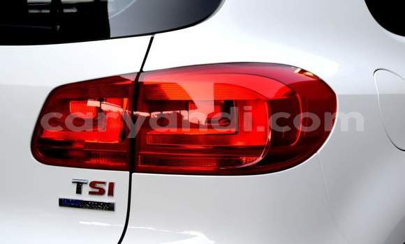 Tenga Tsaru Volkswagen Tiguan Chena Mota in Livingstone in Zambia Tenga Tsaru Volkswagen Tiguan Chena Mota in Livingstone in Zambia