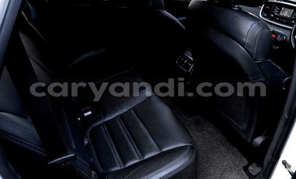 Acheter Occasion Voiture Kia Sorento Blanc à Chingola, Zambie Acheter Occasion Voiture Kia Sorento Blanc à Chingola, Zambie