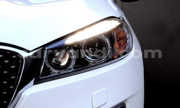 Acheter Occasion Voiture Kia Sorento Blanc à Chingola, Zambie Acheter Occasion Voiture Kia Sorento Blanc à Chingola, Zambie