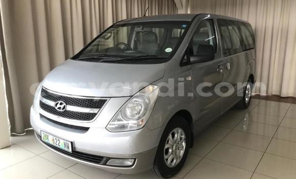 Tenga Tsaru Hyundai H1 Sirivha Mota in Lusaka in Zambia Tenga Tsaru Hyundai H1 Sirivha Mota in Lusaka in Zambia