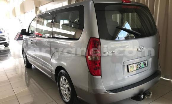 Tenga Tsaru Hyundai H1 Sirivha Mota in Lusaka in Zambia Tenga Tsaru Hyundai H1 Sirivha Mota in Lusaka in Zambia